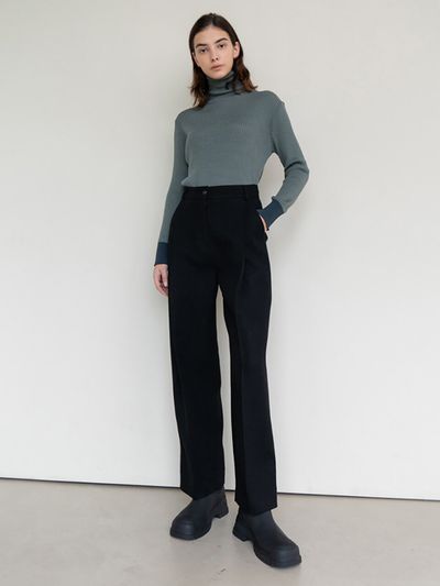 AVA MOLLI Pintuck Strap Wool Pant (Black)