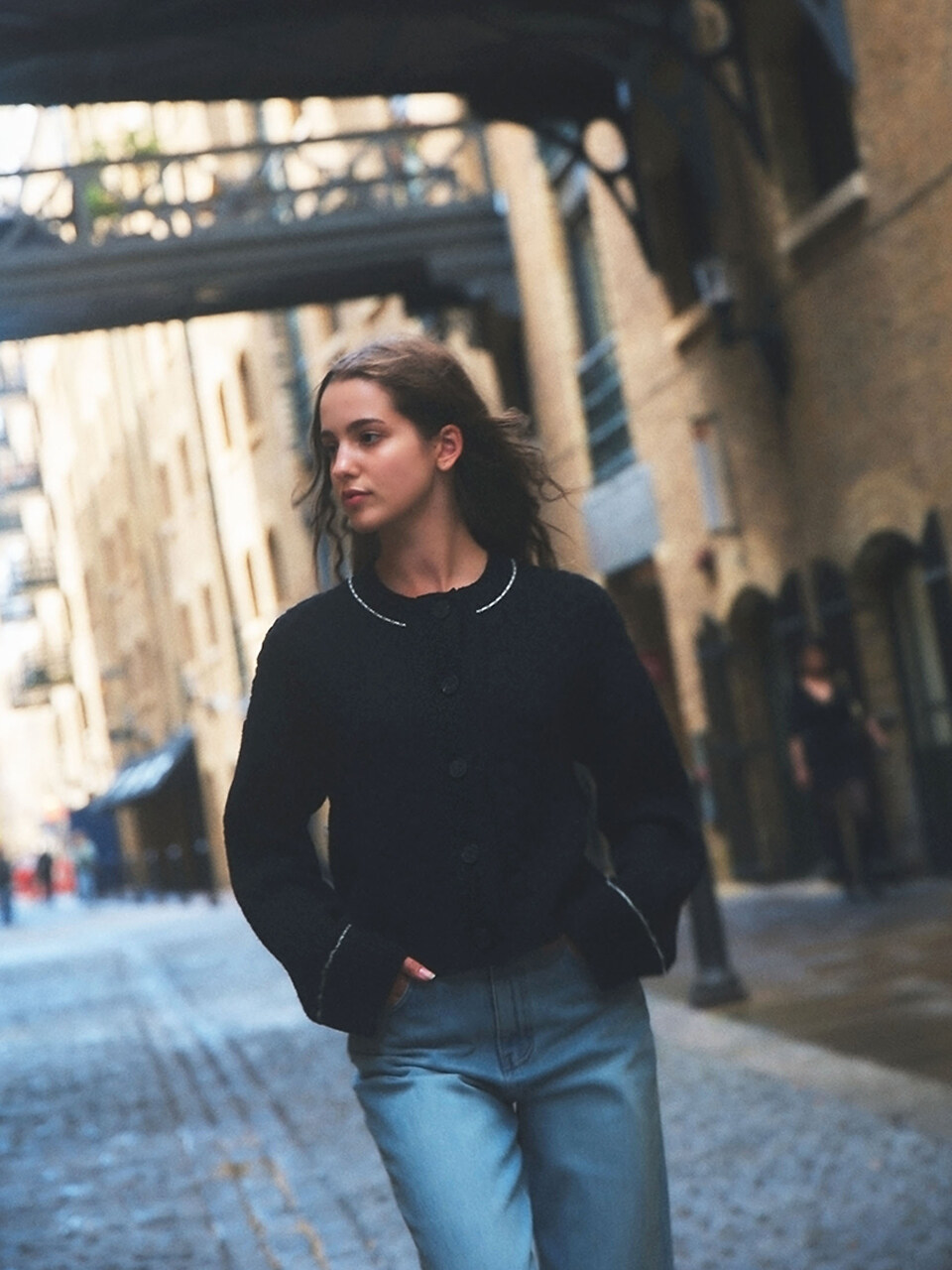 AVA MOLLI Pure Wool Cable Cardigan_Black