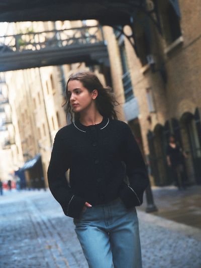 AVA MOLLI Pure Wool Cable Cardigan_Black