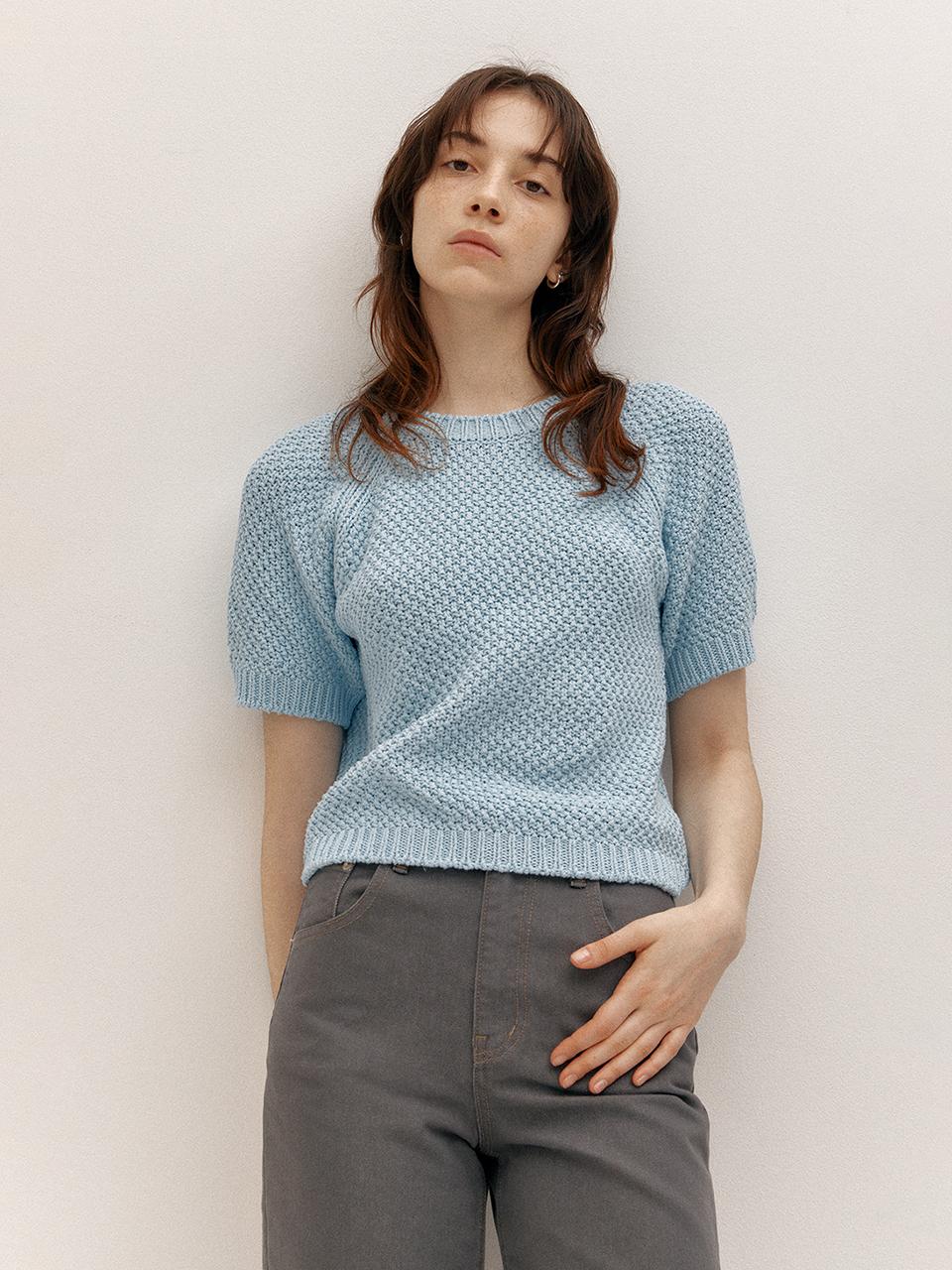 AVA MOLLI Round Neck Half Sleeves Knit (Sky Blue)