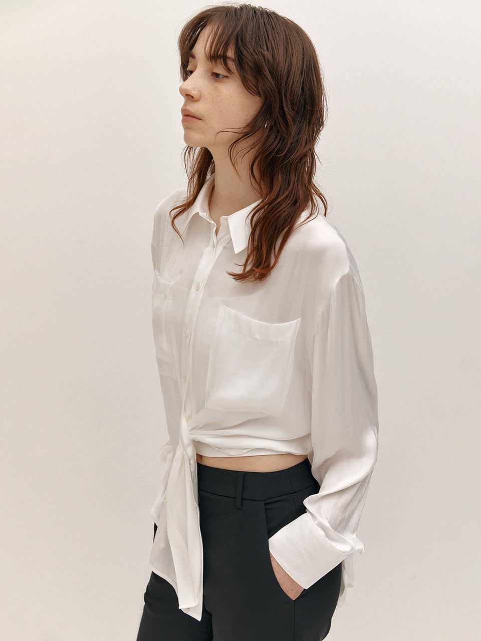 AVA MOLLI Silky Tunnel Blouse (White)