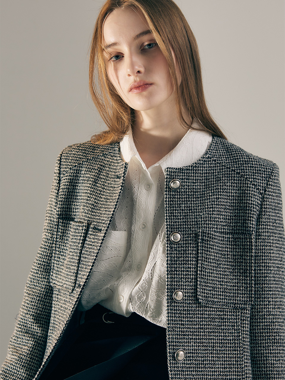 AVA MOLLI Slim-fit Single Tweet Jacket