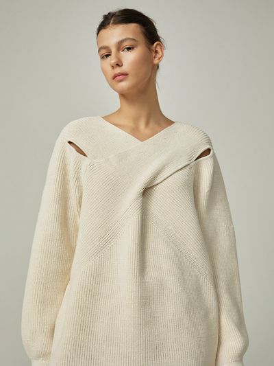 AVA MOLLI Slit Detail Loose Fit Pullover_Natural
