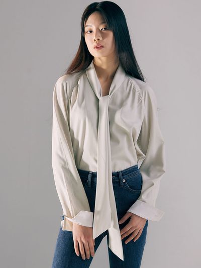AVA MOLLI Stripe Tie Blouse (Biege)