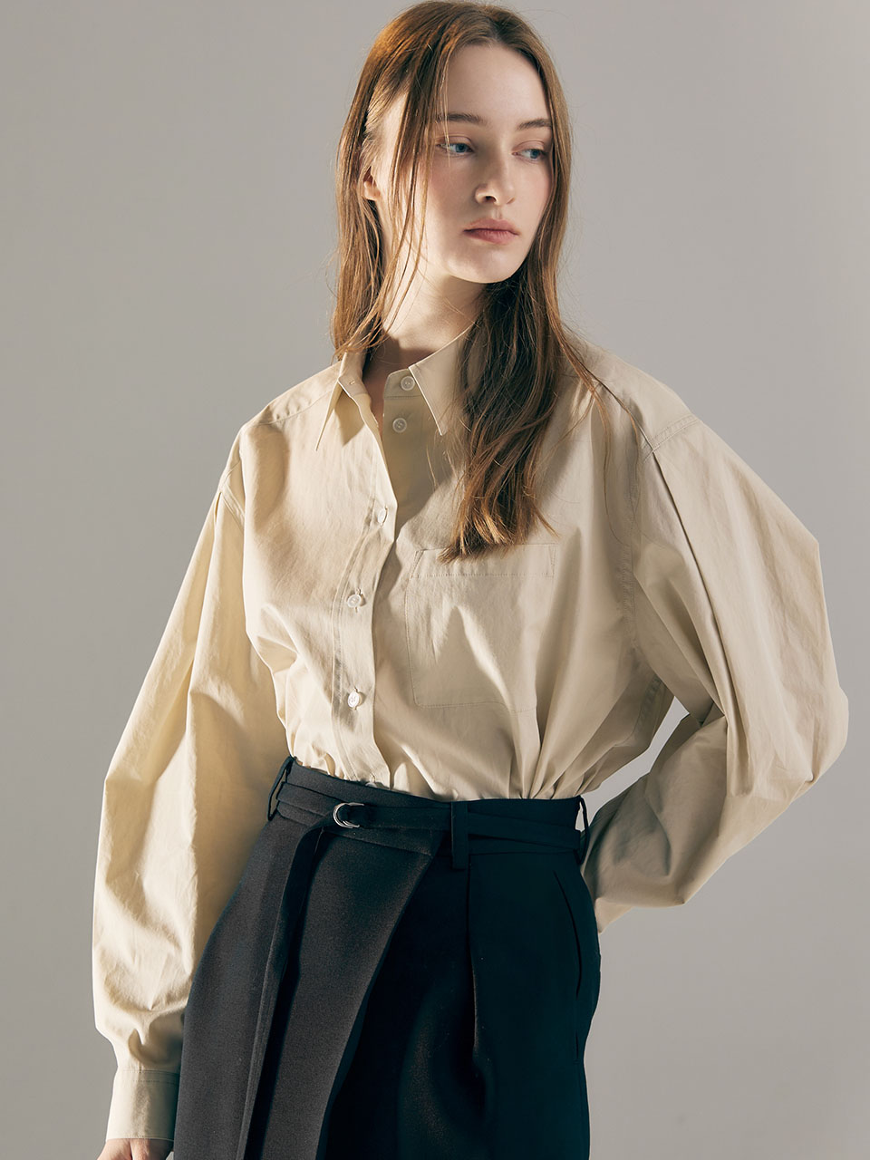 AVA MOLLI Volume Sleeve Oversize Top (Beige)