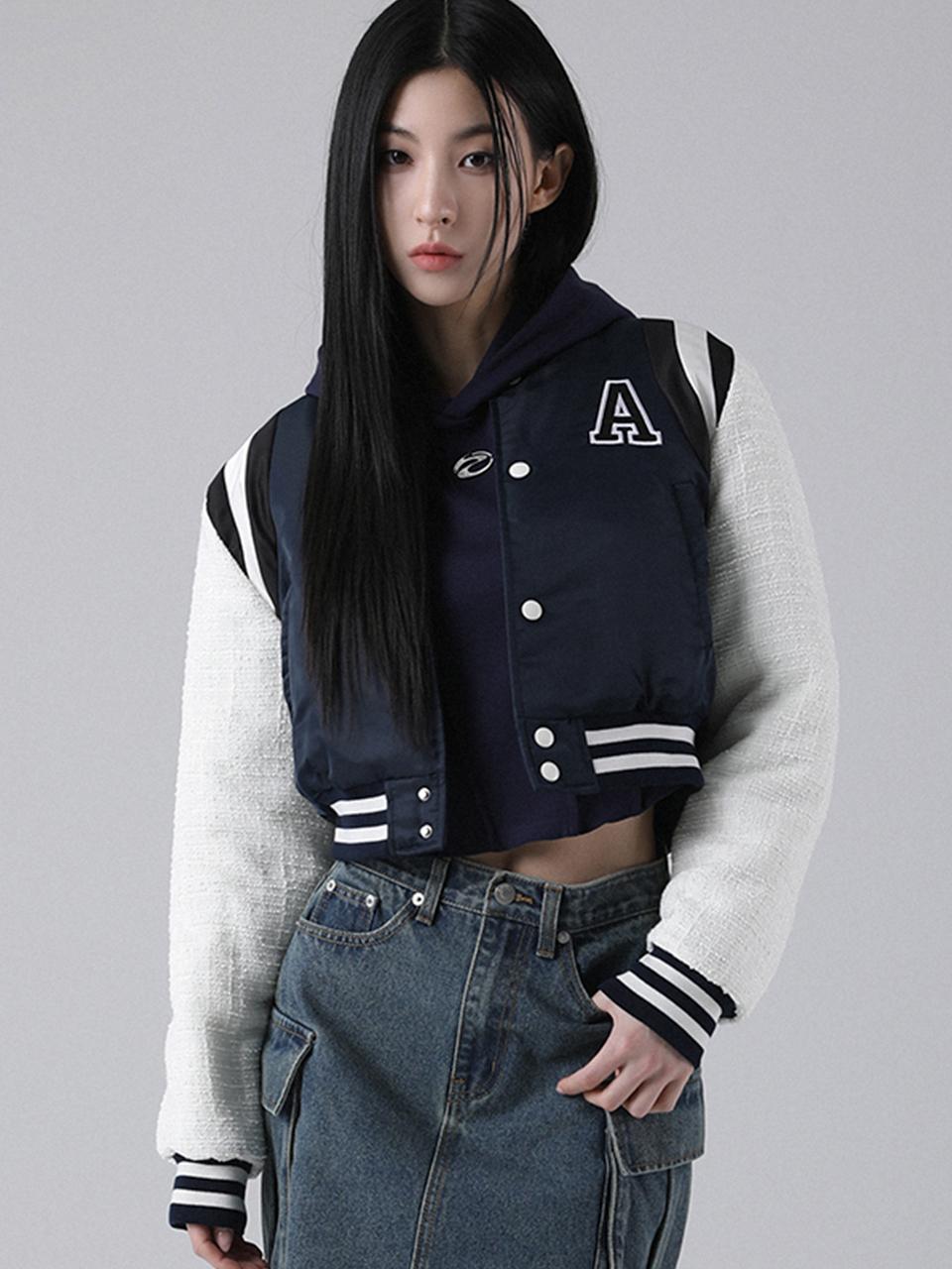 AVANDRESS Marine Crop Varsity Jacket [Navy]