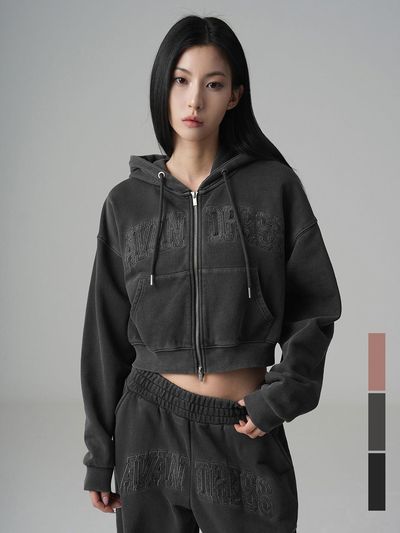 AVANDRESS Pigment Dyed 3D Applique Cropped Loose Fit Hoodie [Black/Pink/Dark Grey]