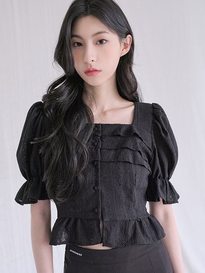 AVANDRESS Punching Frill Blouse_Black