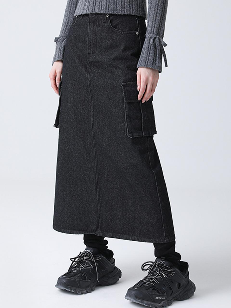 AVANDRESS Rynn Pocket Slit Denim Long Maxi Skirt [Black]