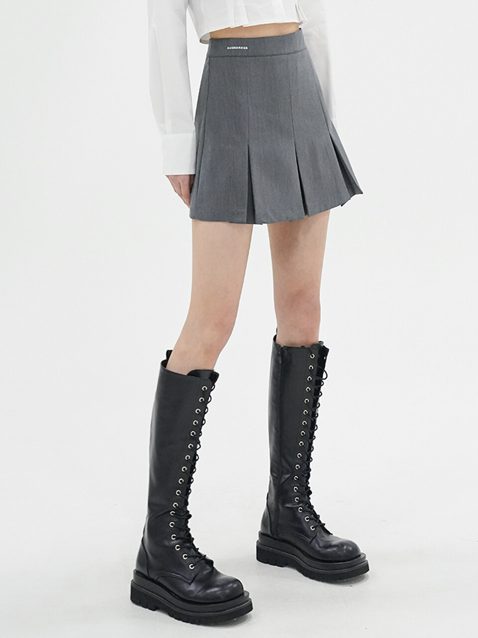 AVANDRESS Stacey pleated Skirt Charcoal