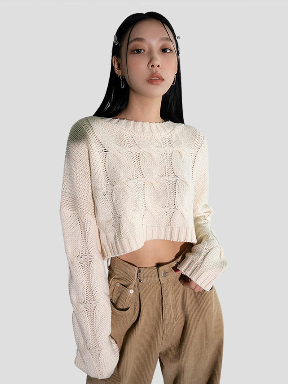 AVANDRESS Twisted Cropped Acrylic Sweater