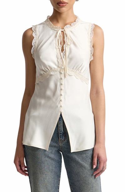 Avec Les Filles Avec Les Filles Lace Trim Keyhole Shell