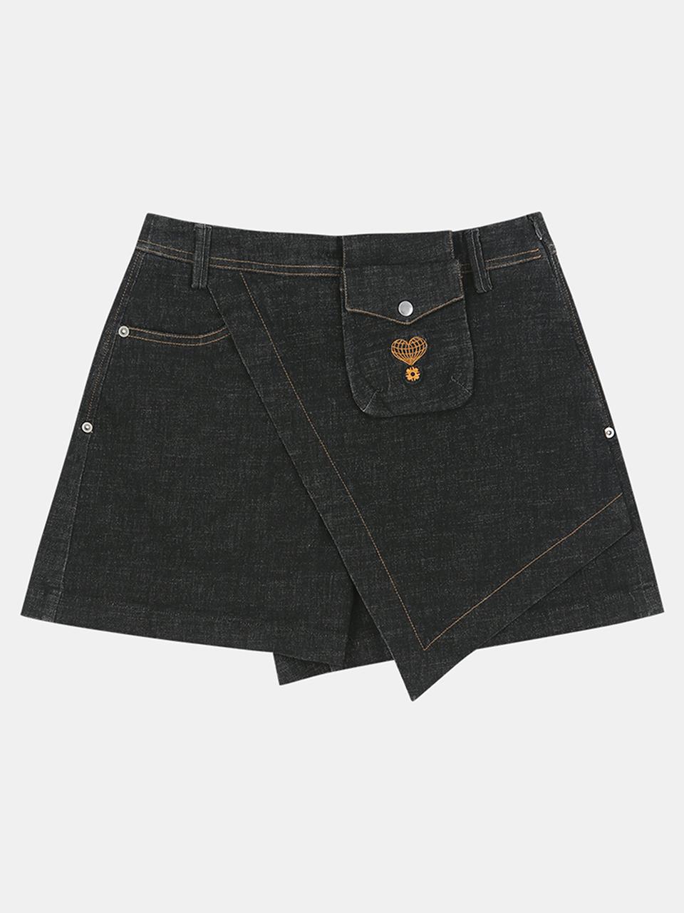 Aven Denim Wrap Shorts [Black]