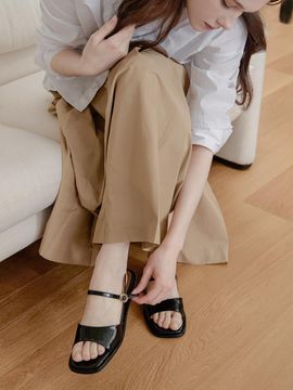 AVISPA Lona Mary Jane Square Toe Strap Sandals_S340_3colors_2cm