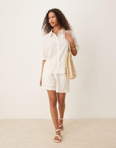 AWARE AWARE textured relaxed shorts in white - part of a set