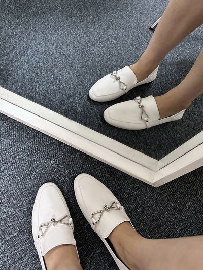 AWESOME DEW Otto Chain Loafer