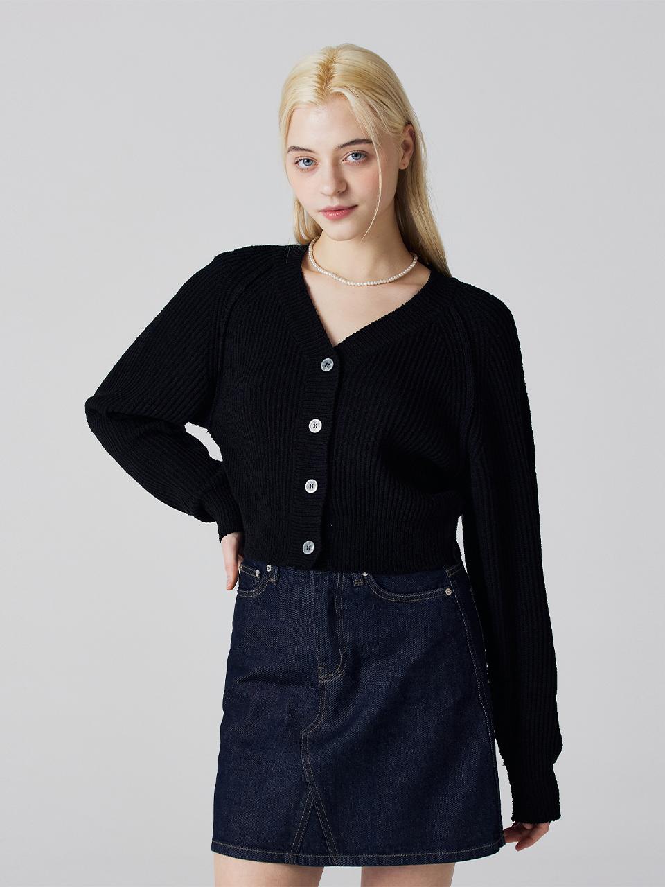 Awesomestudio V-neck Reverse Cropped Knitwear Cardigan Black