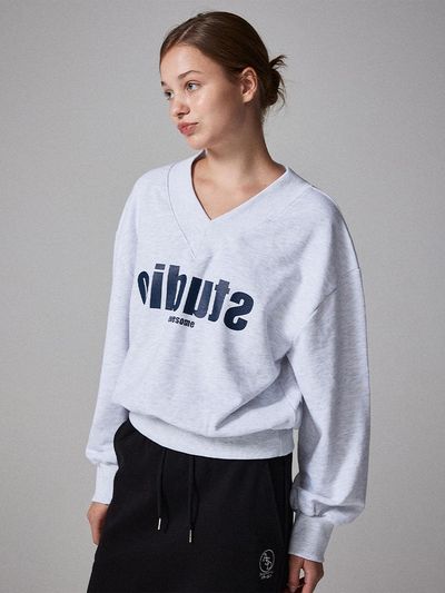 Awesomestudio Wide V-neck sweatshirt white gray