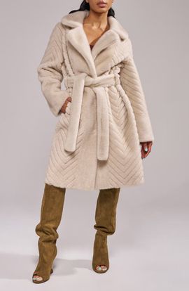 AZALEA WANG AZALEA WANG Chevron Faux Fur Jacket