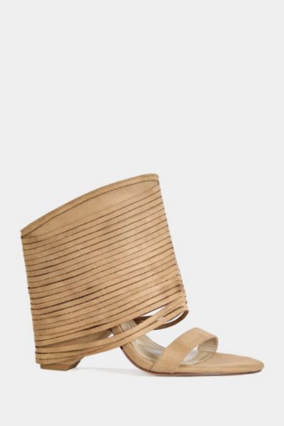 Azalea Wang Azalea Wang Dreia Block Sandal Heel in Camel, Women's at Urban Outfitters