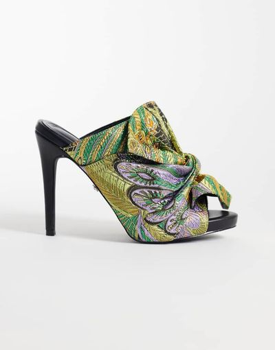 AZALEA WANG Azalea Wang Fayelette heeled mule sandals in green multi