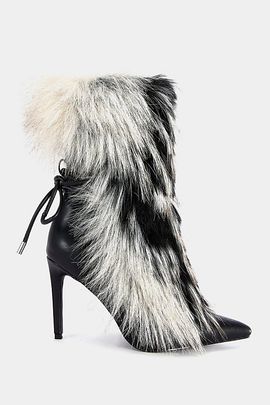 Azalea Wang Azalea Wang Mahtama Stiletto Bootie in Black, Women's at Urban Outfitters