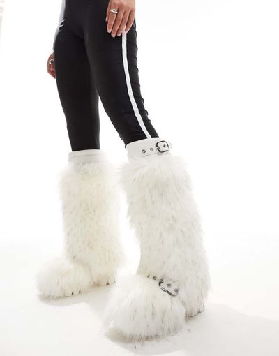 AZALEA WANG Azalea Wang Tommie fluffy knee boots in white