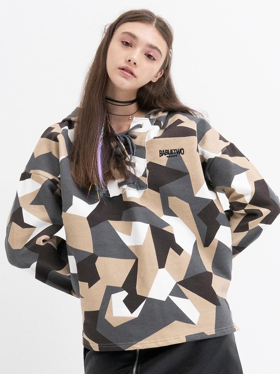 b able two Camo String Hoodie (Beige)
