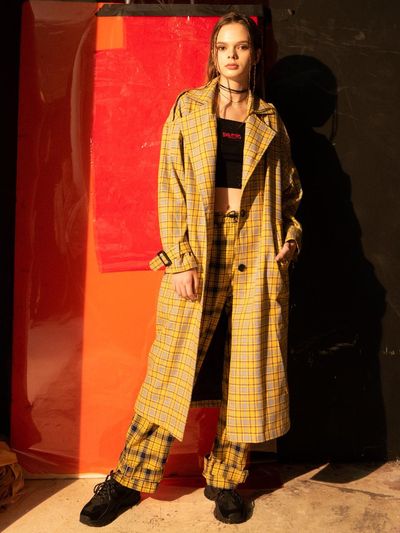 b able two Signature Check Trench Coat [Yellow]