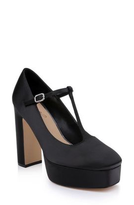 BADGLEY MISCHKA BADGLEY MISCHKA Banks T-Strap Platform Pump