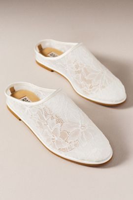Badgley Mischka Yumi Mesh Mules