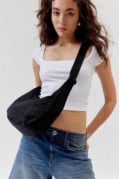 BAGGU BAGGU Medium Nylon Crescent Bag in Black, Women's at Urban Outfitters
