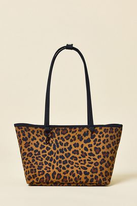 BAGGU BAGGU Medium Nylon Reverse Tote Bag in Leopard Mix, Women's at Urban Outfitters