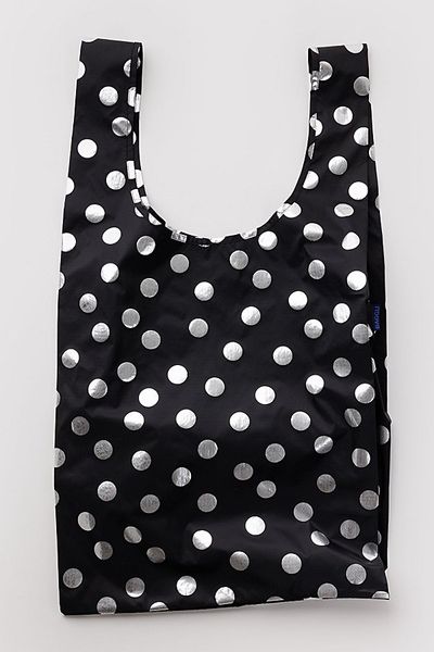 BAGGU BAGGU Metallic Big Baggu Reusable Tote Bag in Silver Metallic Polka Dot at Urban Outfitters