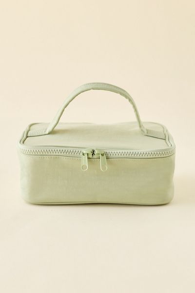 BAGGU BAGGU Small Cosmetic Case in Celadon at Urban Outfitters