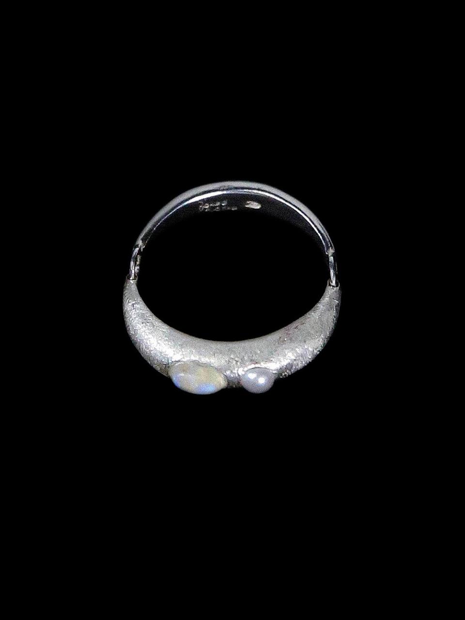 Baked Alaska B-link Sparkle Combi Ring - moonstone & pearl