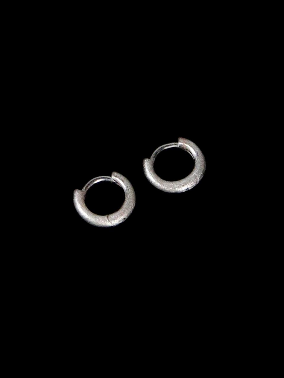Baked Alaska Sparkling Huggie-hoop Earrings