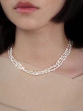 Baked Alaska Ugly Wiggly Pearl Necklace