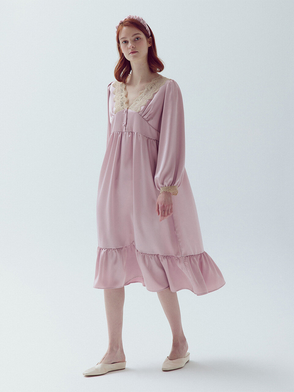 BALCONY in SUITE Floral Lace Dress Pajamas