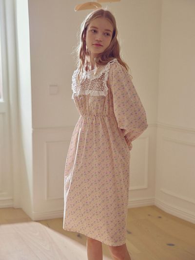 BALCONY in SUITE Flory Dress (Peach)