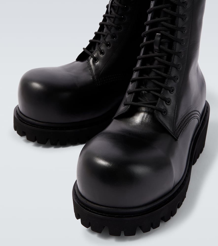 Balenciaga - Stomper leather boots
