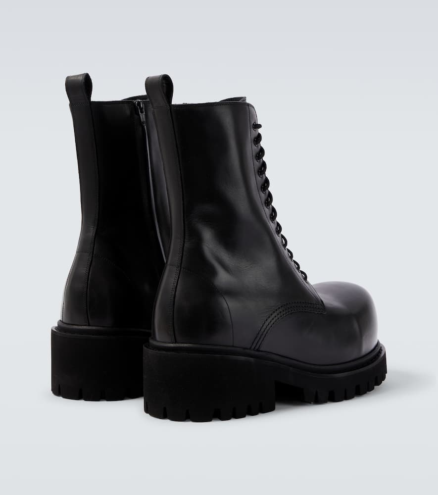 Balenciaga - Stomper leather boots