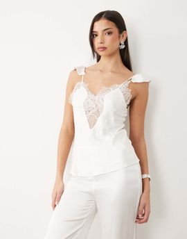 Bardot Bardot Ivy lace detailing v-neck frill strap camisole top in orchid white - part of a set
