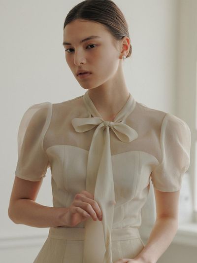 BAU by Bride And You LILLE Ribbon Tie Short Sleeve Blouse