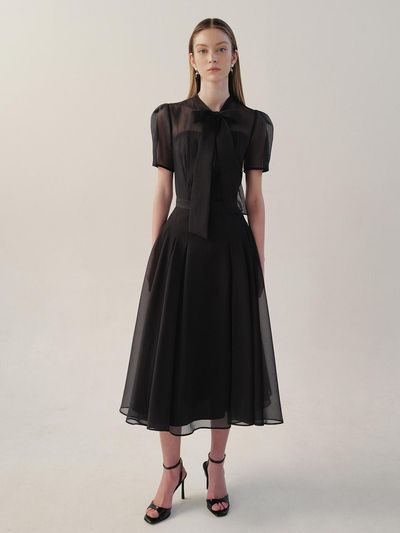 BAU by Bride And You WILLOW Tuck Detailed Long Flared Skirt (3 Color)