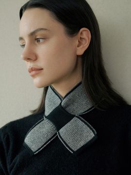 BB’DE SOLI’DE classic mini cross scarf (2color)
