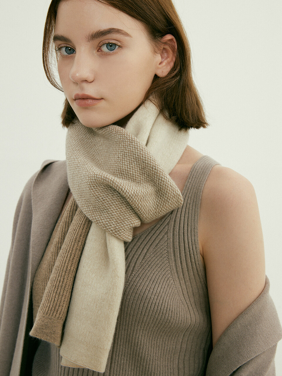 BB’DE SOLI’DE Stand Scarf_ 3 Colors