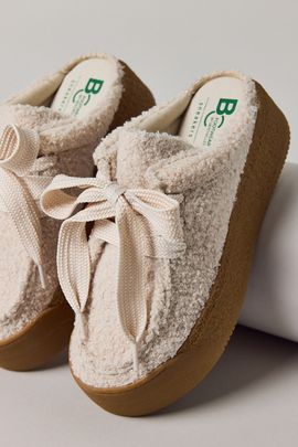 BC Footwear by Seychelles BC Footwear By Seychelles Evolution Platform Mules in Cream, Women's at Urban Outfitters