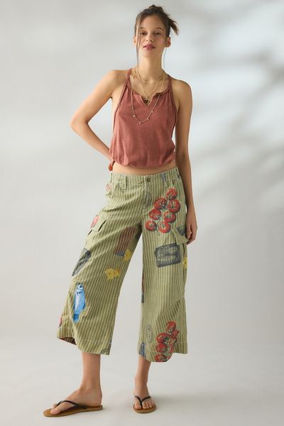 BDG BDG A Cut Above Cropped Wide Leg Pant in Green, Women's at Urban Outfitters