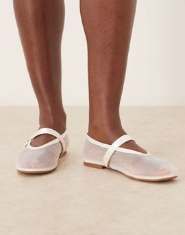 Be Mine Be Mine Bridal Aahana mesh ballet flats in ivory-White